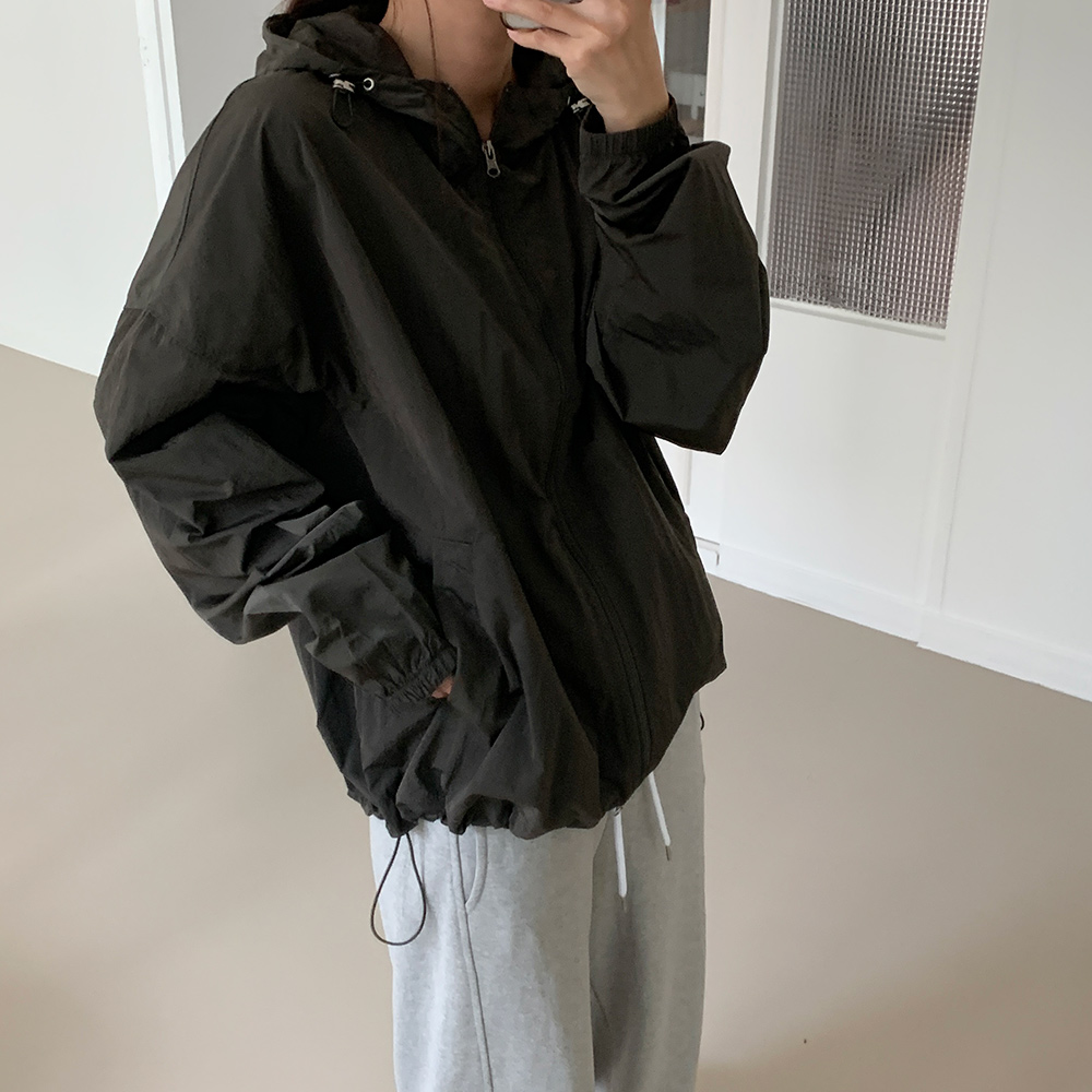 フードストリングウインドブレーカー | ファッション通販サイト NUGU